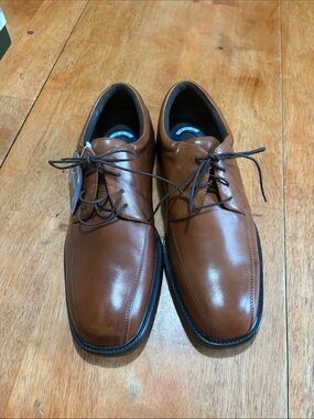 NWT  Nunn Bush Men's Cameron Moc Toe Leather Oxfords